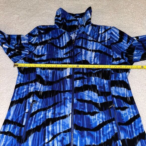 Chicos Zenergy Zipper Jacket Blue Black Pattern Size 2 (Large) EUC - Picture 10 of 13